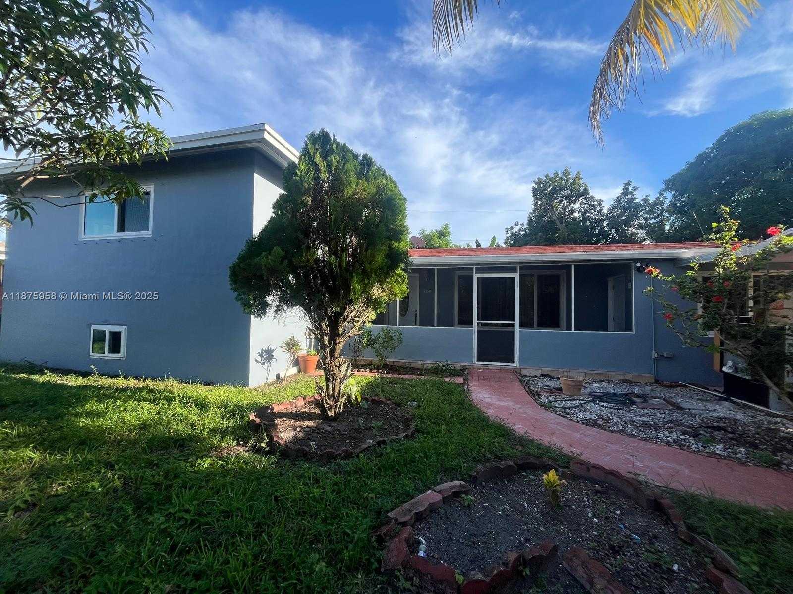Small Image of 1330 NORTH EAST 203RD ST, Miami Number 46