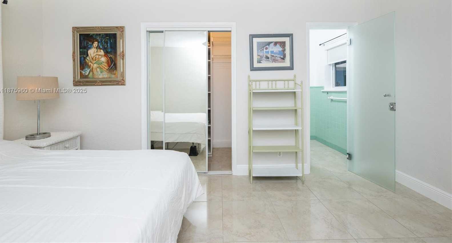 Small Image of 3220 NORTH SURF RD #1, Hollywood Number 21