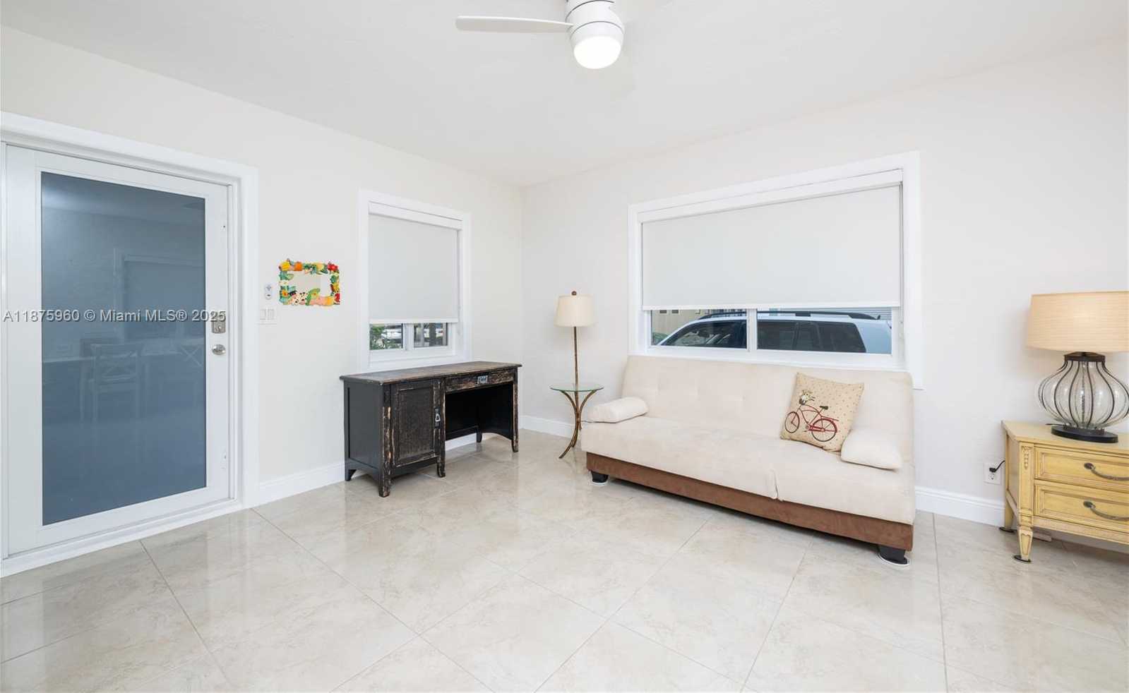 Small Image of 3220 NORTH SURF RD #1, Hollywood Number 7