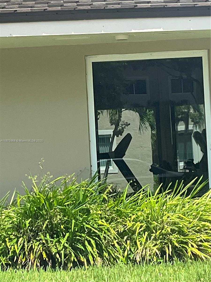 Small Image of 7810 CAMINO REAL #I 412, Miami Number 13
