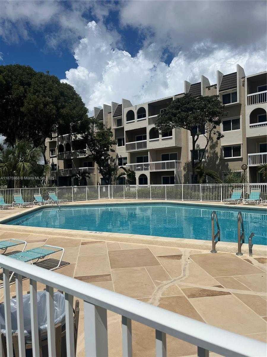 Small Image of 7810 CAMINO REAL #I 412, Miami Number 2