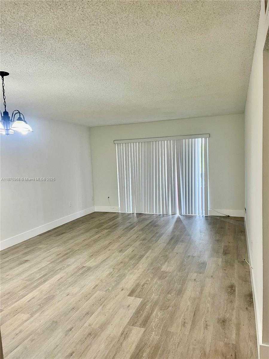 Small Image of 7810 CAMINO REAL #I 412, Miami Number 5