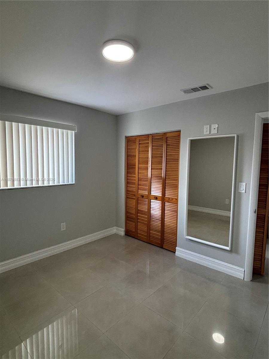 Small Image of 2238 WEST 74TH ST #201-26, Hialeah Number 12