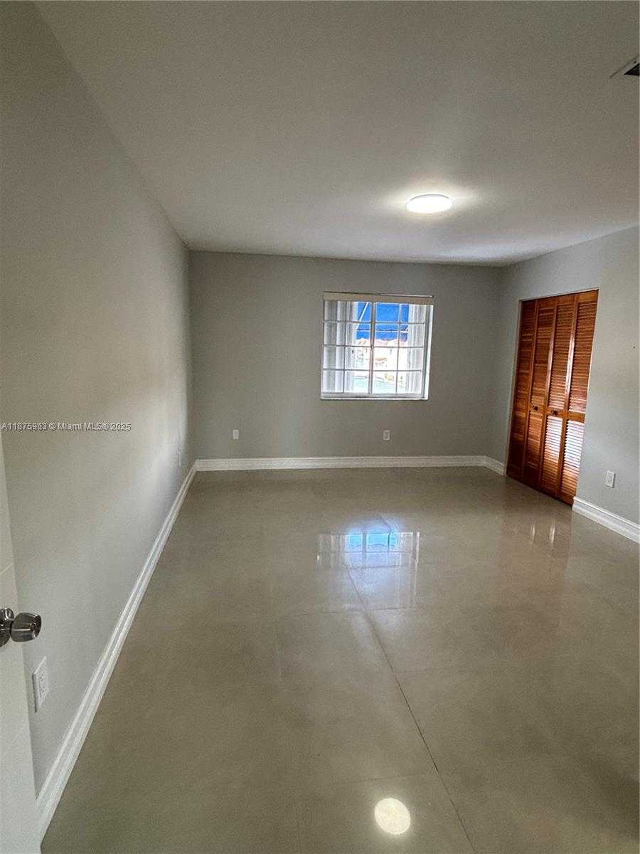 Small Image of 2238 WEST 74TH ST #201-26, Hialeah Number 15