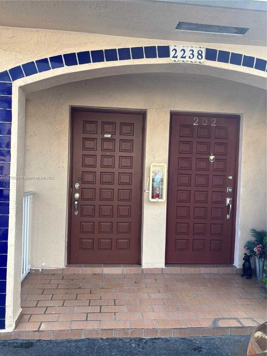 Small Image of 2238 WEST 74TH ST #201-26, Hialeah Number 2