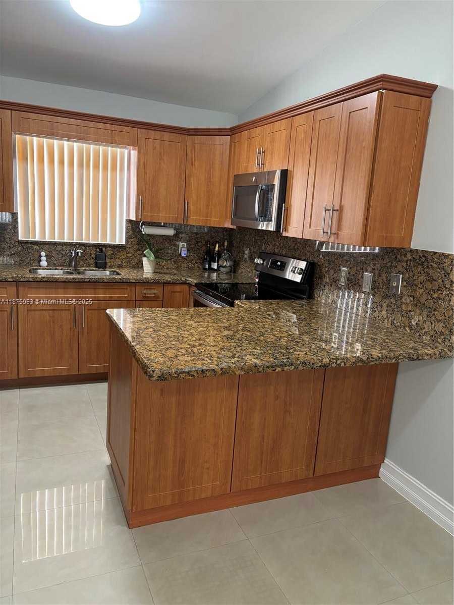 Small Image of 2238 WEST 74TH ST #201-26, Hialeah Number 8