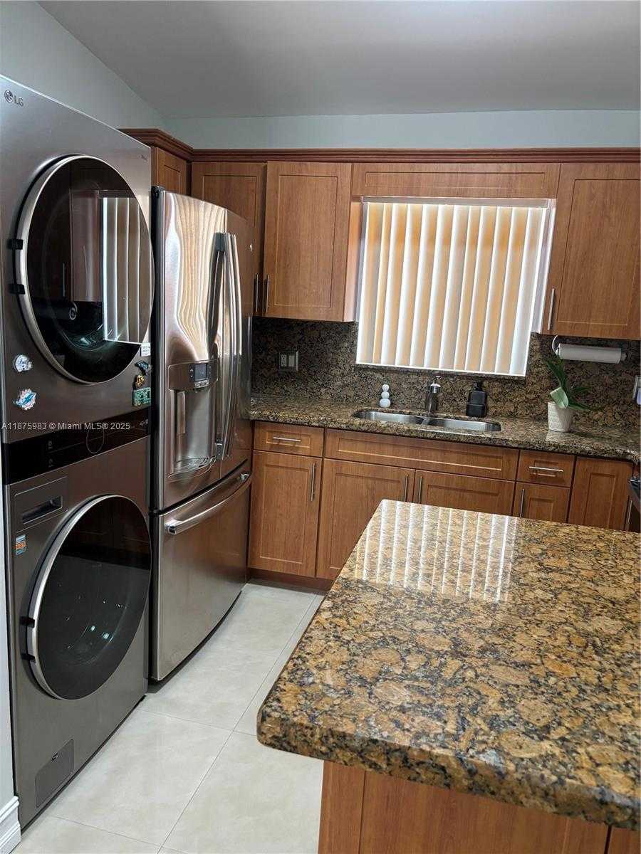 Small Image of 2238 WEST 74TH ST #201-26, Hialeah Number 9