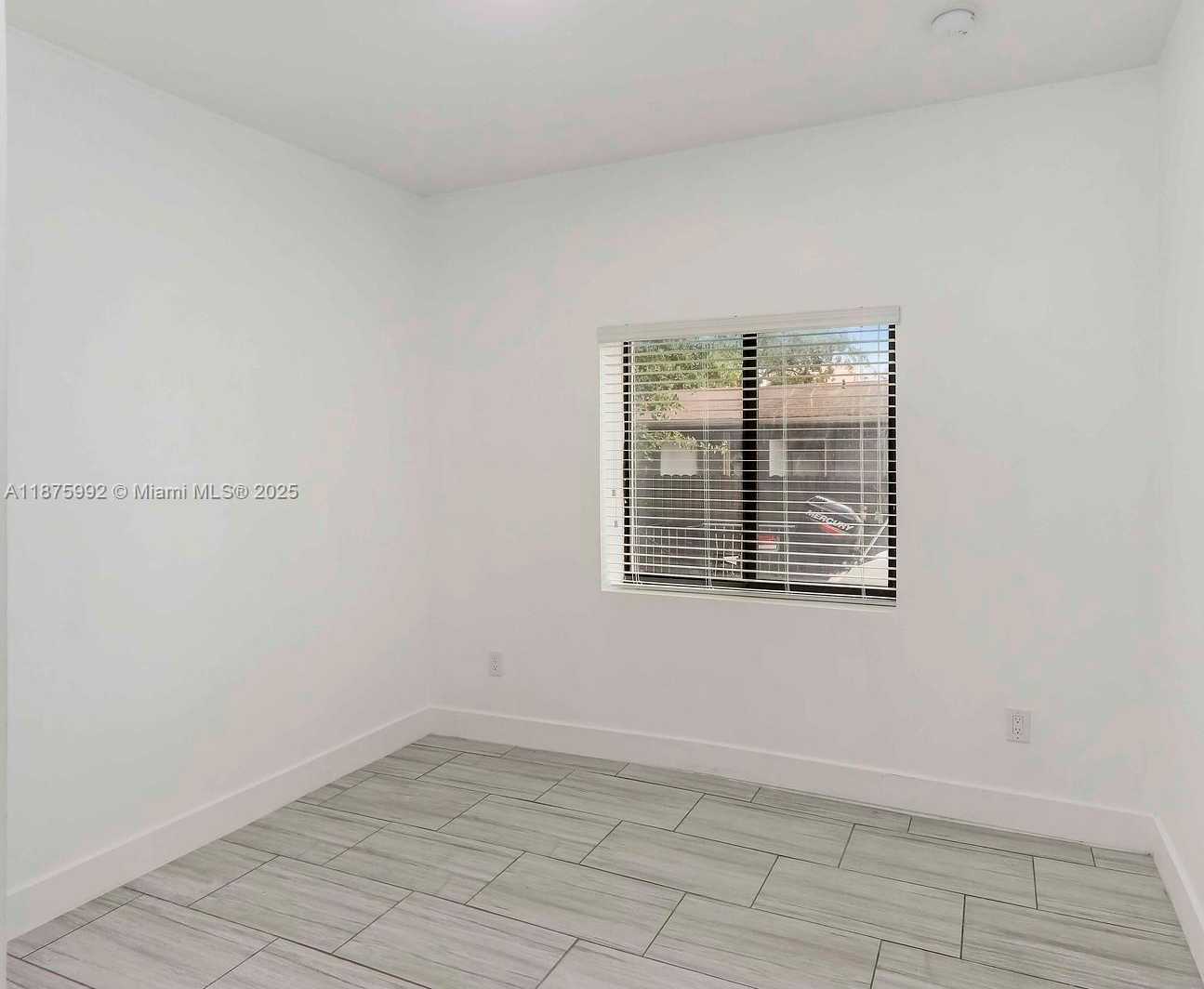 Small Image of 1545 NORTH WEST 53RD ST, Miami Number 13