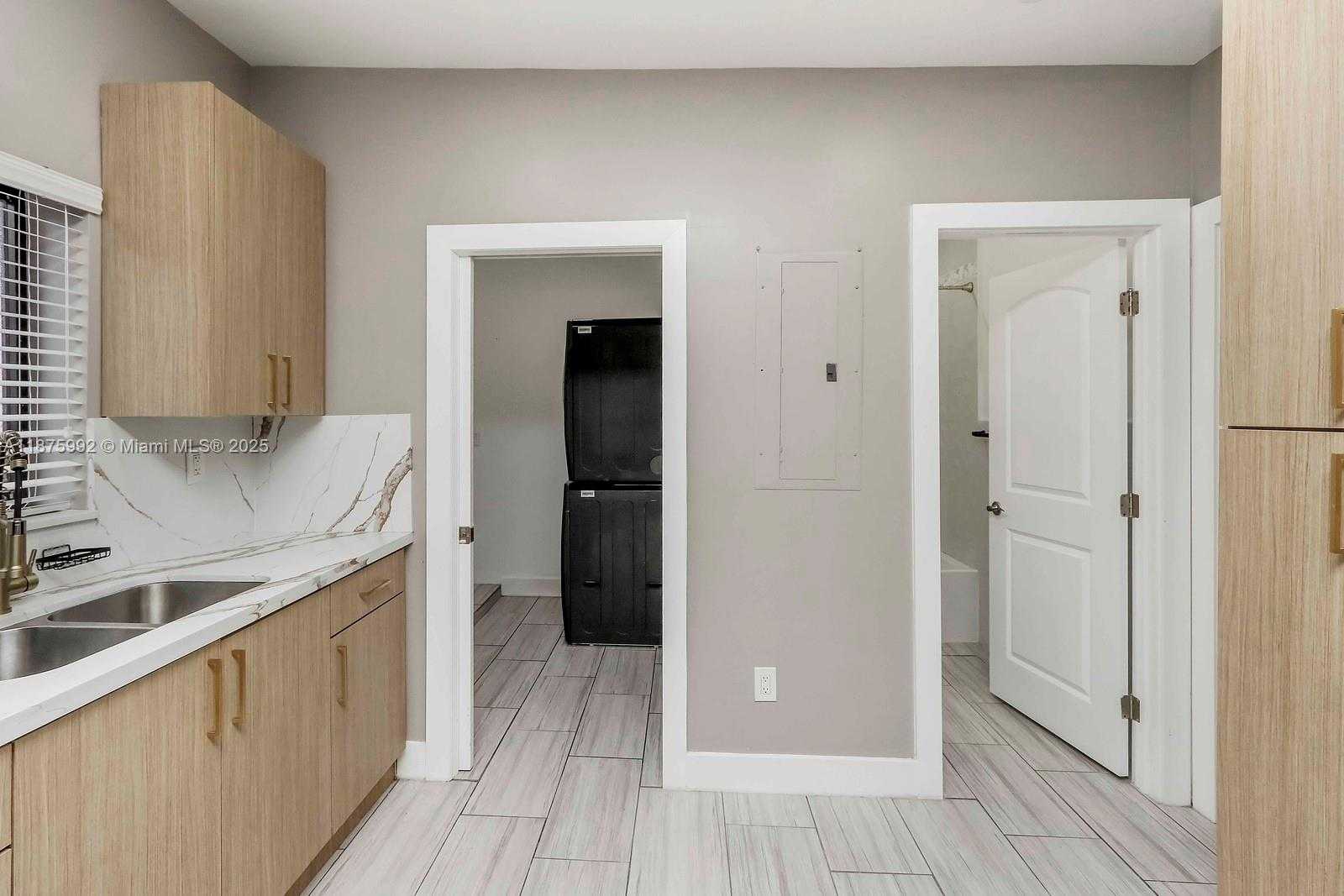 Small Image of 1545 NORTH WEST 53RD ST, Miami Number 5