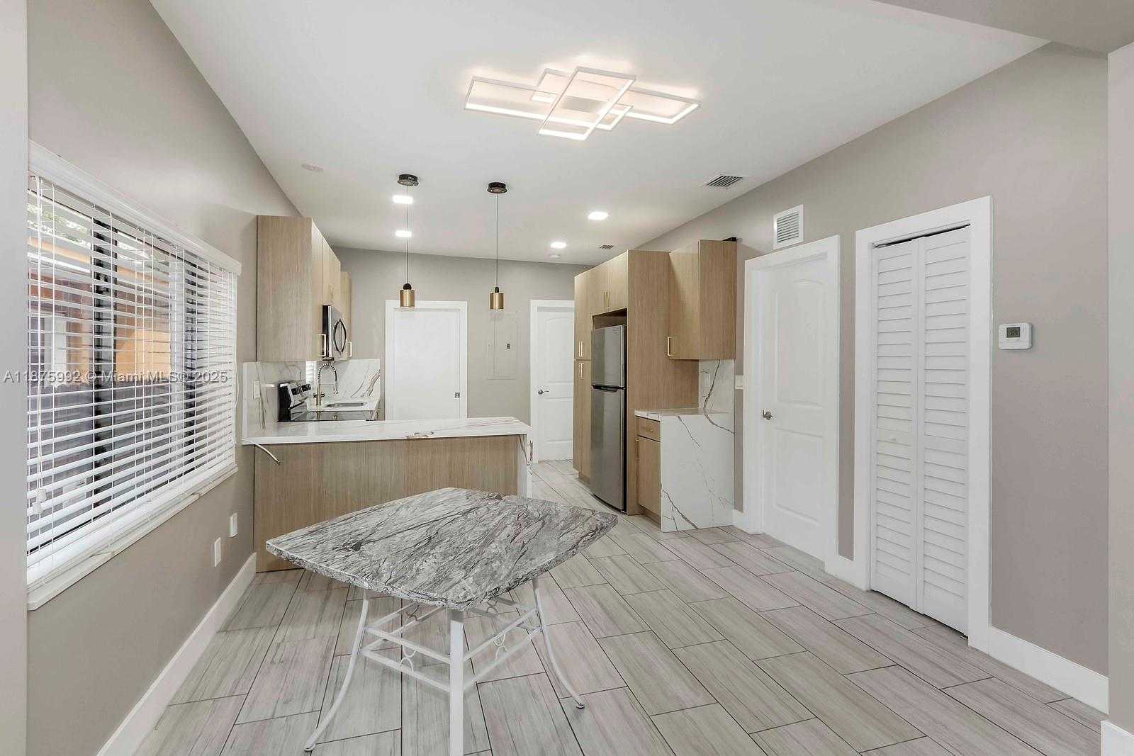 Small Image of 1545 NORTH WEST 53RD ST, Miami Number 7