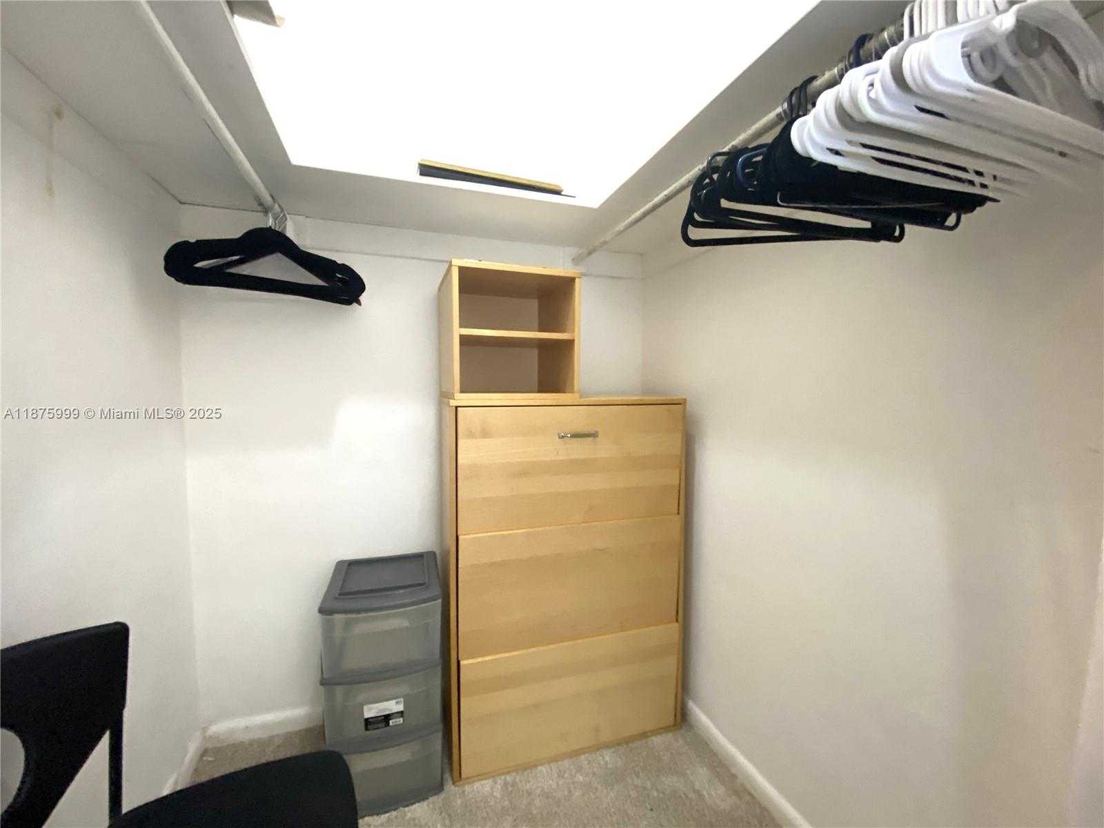 Small Image of 1200 WEST AVE #614, Miami Beach Number 12