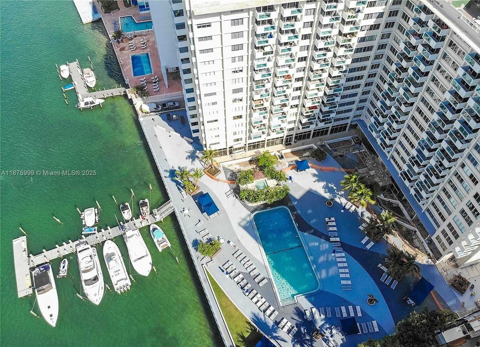 Small Image of 1200 WEST AVE #614, Miami Beach Number 13