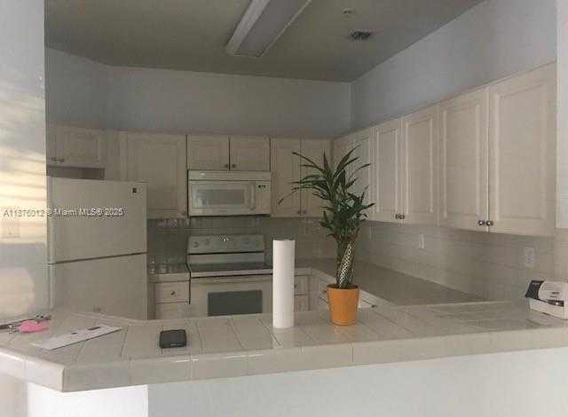 Small Image of 8936 WEST FLAGLER ST #205, Miami Number 5