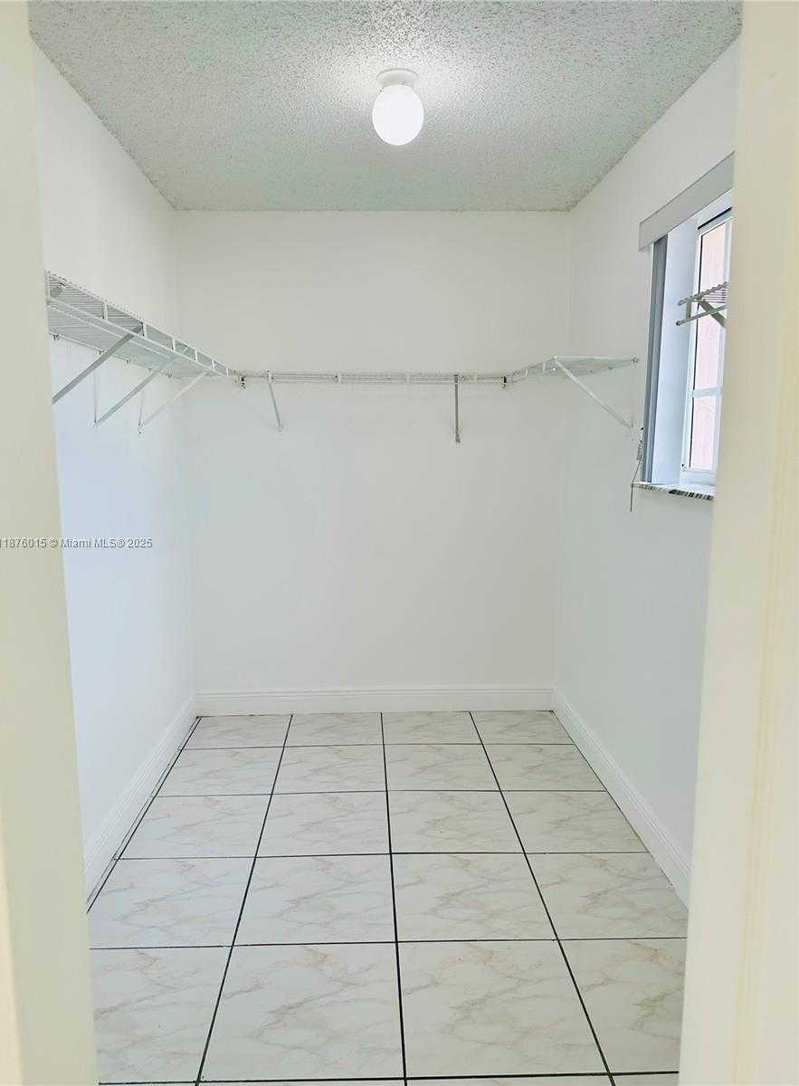 Small Image of 16148 SOUTH WEST 138TH PL #16148, Miami Number 17