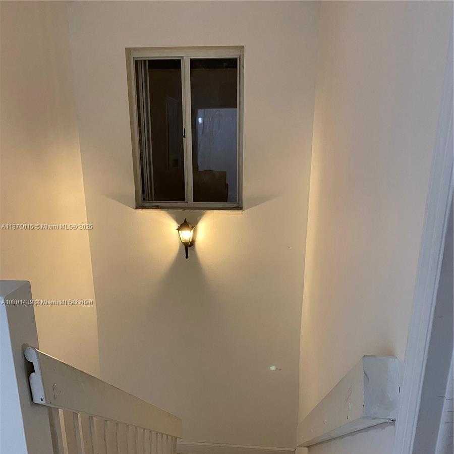 Small Image of 16148 SOUTH WEST 138TH PL #16148, Miami Number 6