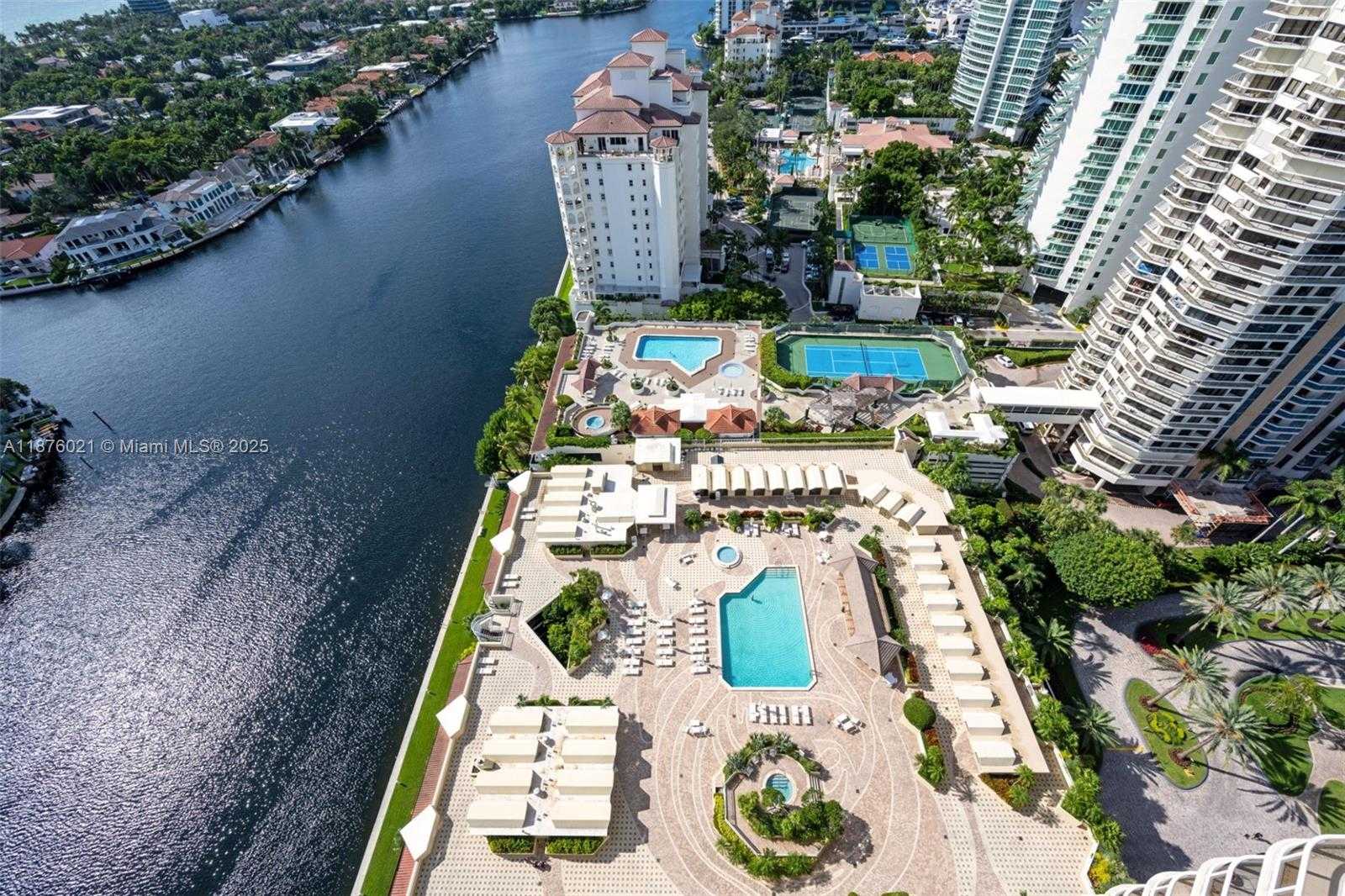 Small Image of 20191 EAST COUNTRY CLUB DR #TS8, Aventura Number 24
