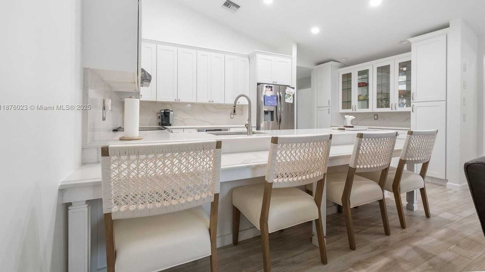 Small Image of 17982 TIDEWATER CIR, Jupiter Number 20