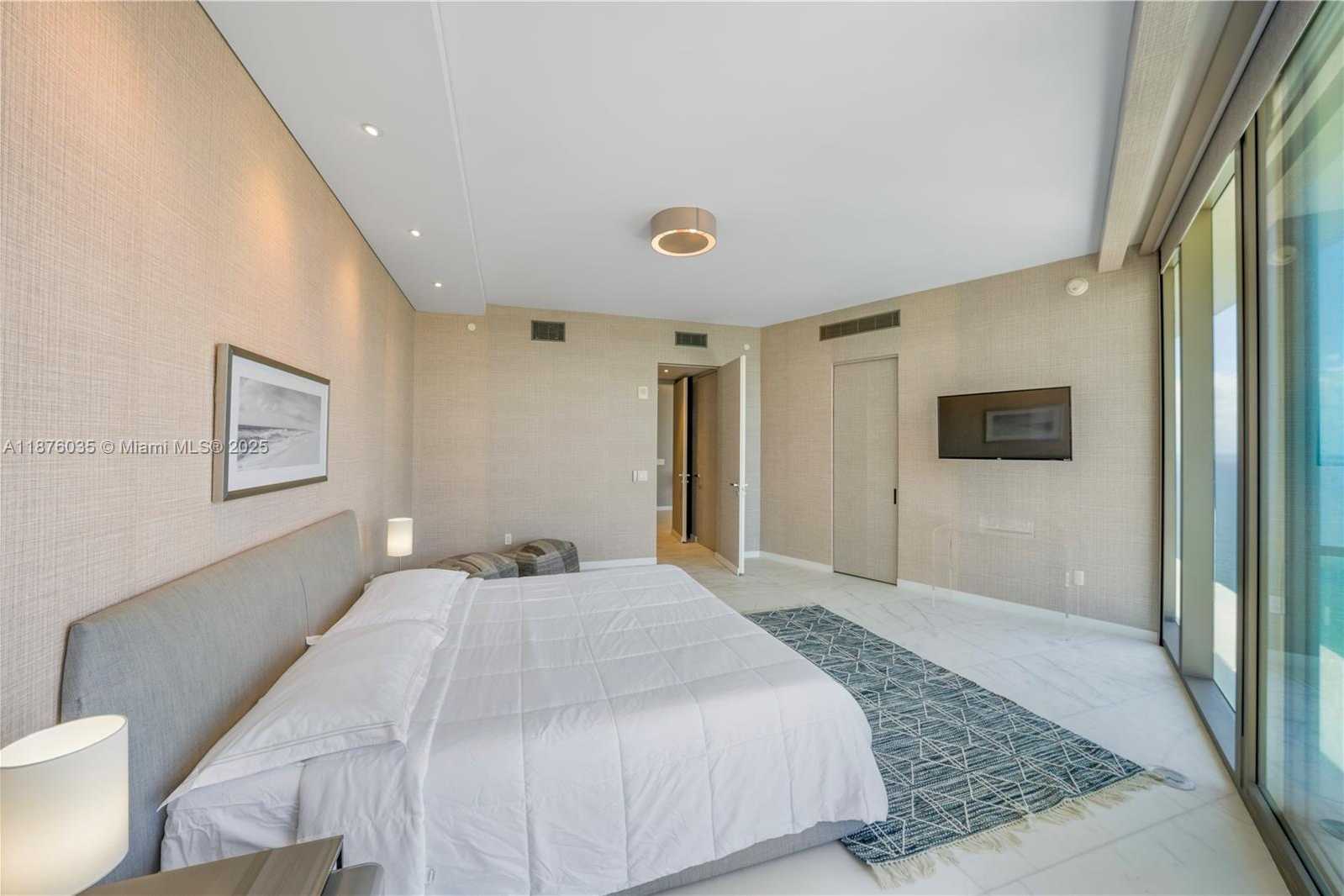 Small Image of 18975 COLLINS AVE #3404, Sunny Isles Beach Number 22
