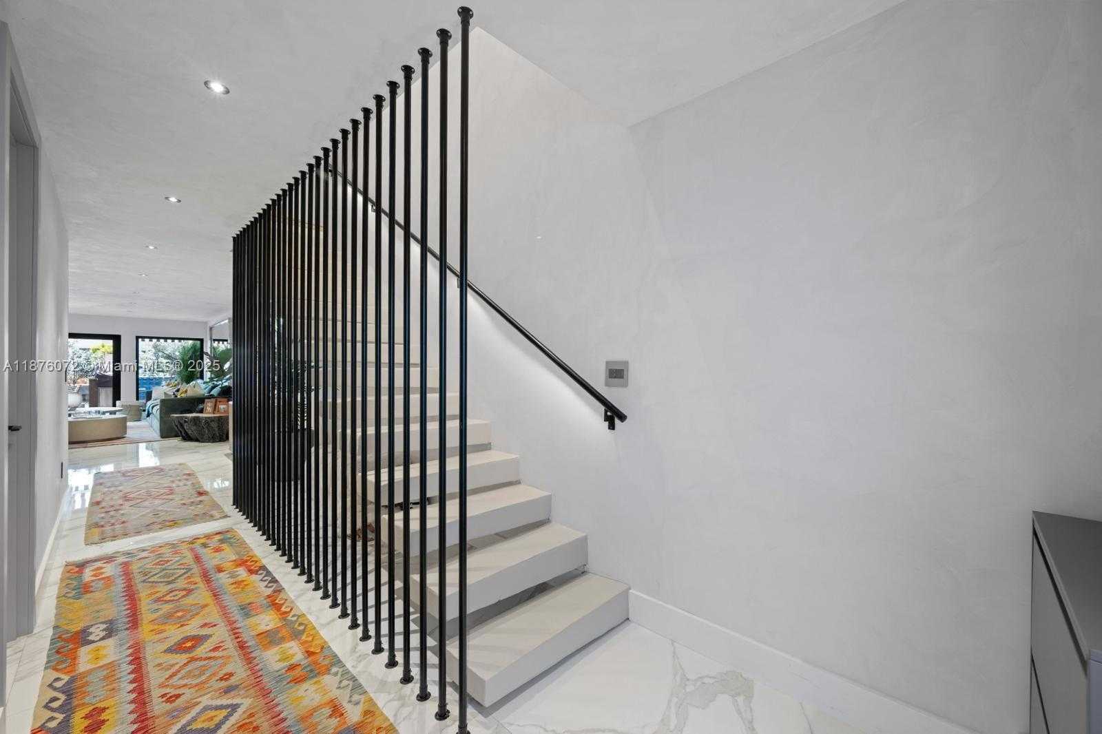 Small Image of 3904 NORTH EAST 167TH ST #10, North Miami Beach Number 11