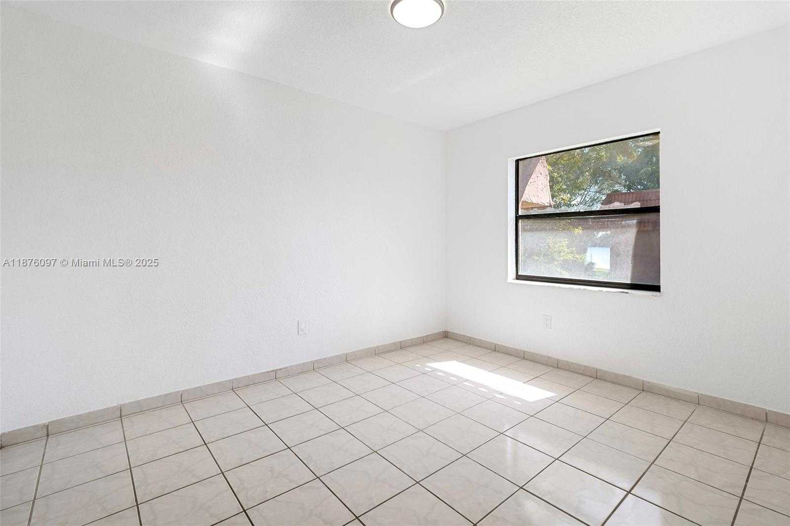 Small Image of 6485 WEST 27TH AVE #42-24, Hialeah Number 10