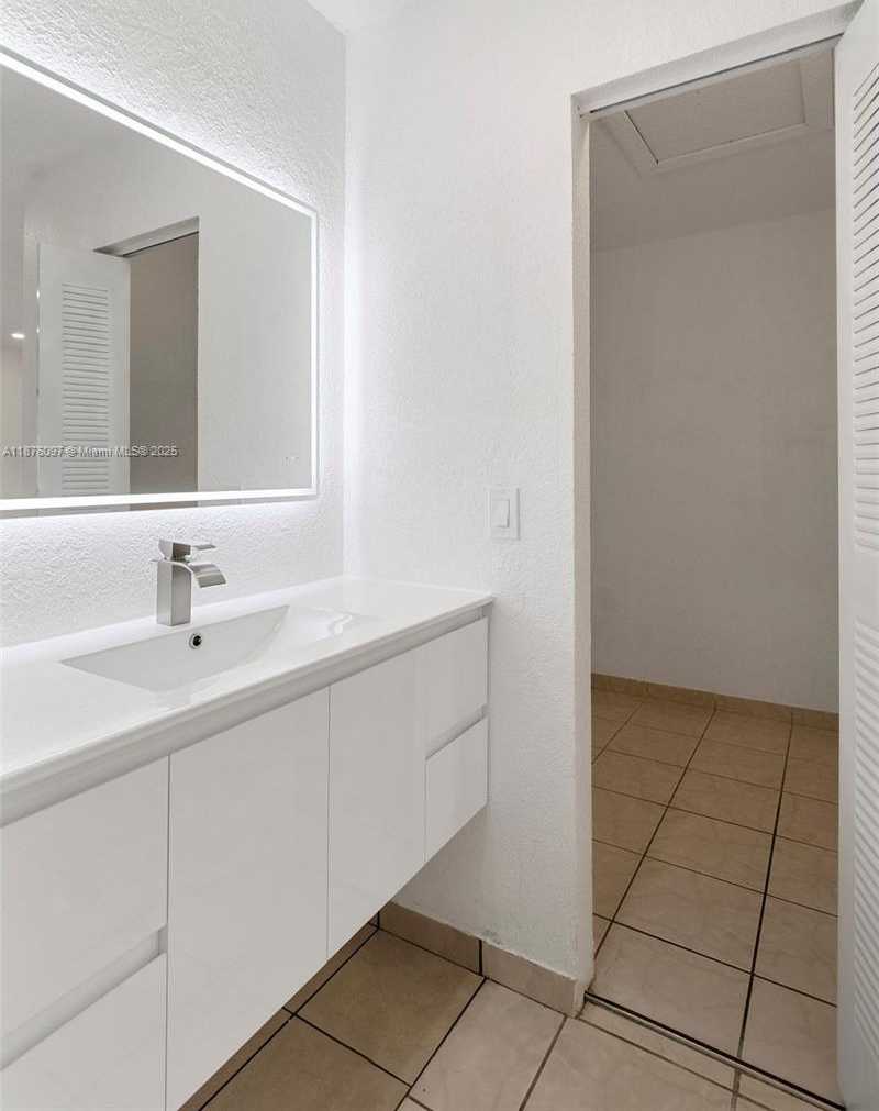 Small Image of 6485 WEST 27TH AVE #42-24, Hialeah Number 16