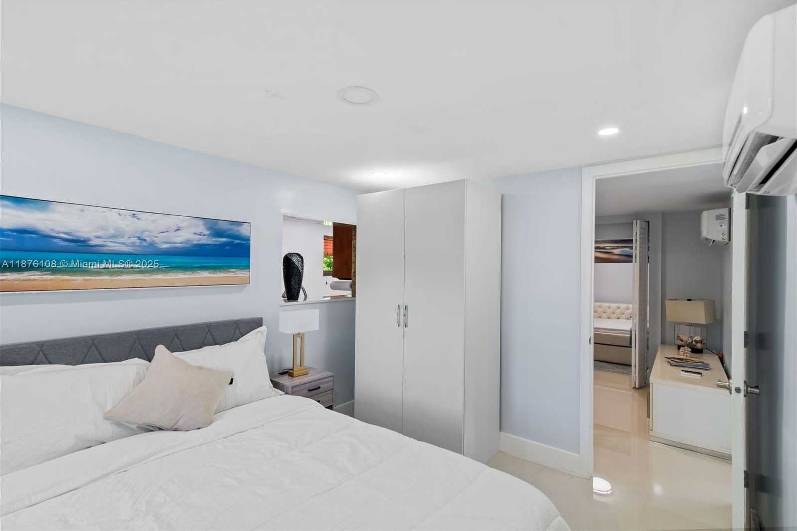 Small Image of 830 SOUTH WEST 93RD AVE, Miami Number 31