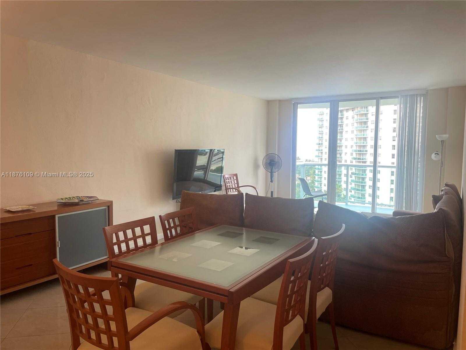 Small Image of 19380 COLLINS AVE #1014, Sunny Isles Beach Number 29