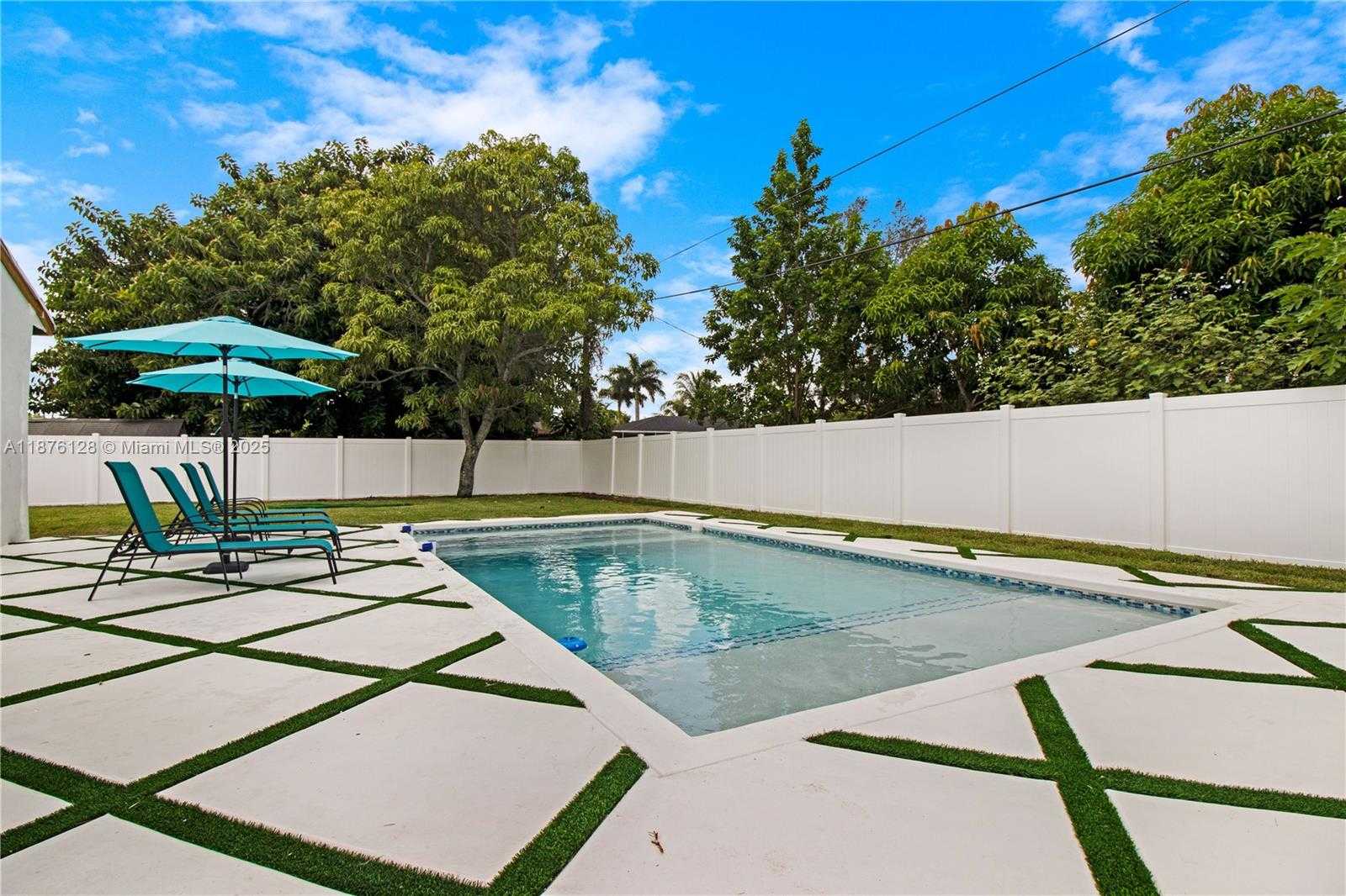 Small Image of 14840 NORTH EAST 8TH AVE, Miami Number 16