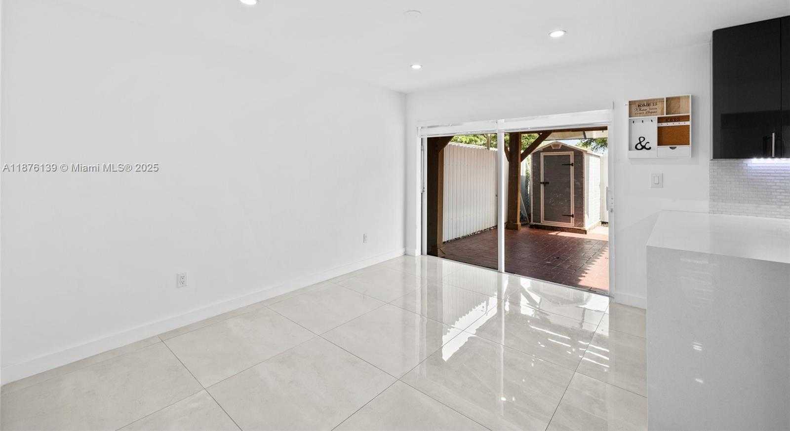 Small Image of 10932 NORTH WEST 7TH ST #902, Miami Number 10