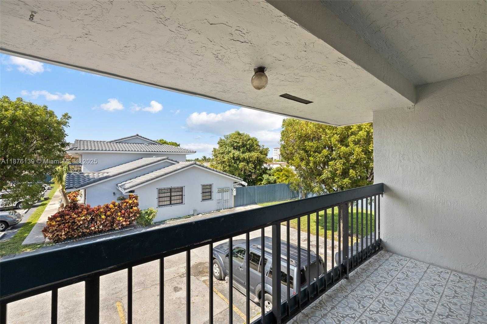 Small Image of 10932 NORTH WEST 7TH ST #902, Miami Number 29