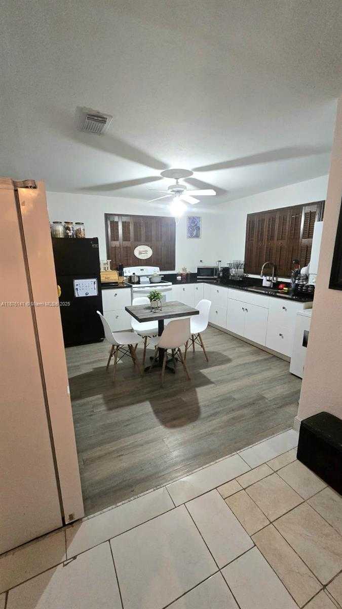 Small Image of 15120 SOUTH WEST 87TH AVE #1, Palmetto Bay Number 12