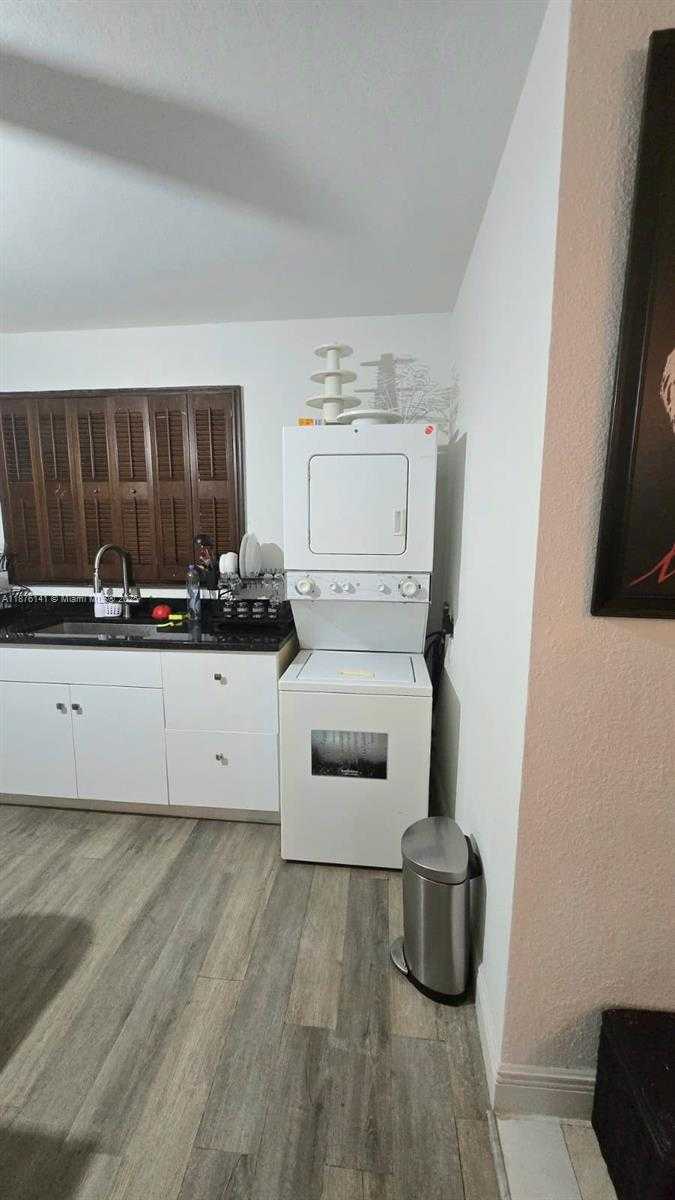Small Image of 15120 SOUTH WEST 87TH AVE #1, Palmetto Bay Number 13