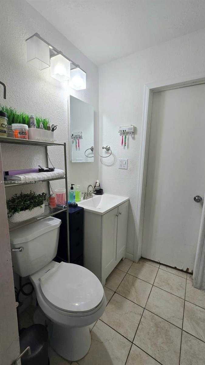 Small Image of 15120 SOUTH WEST 87TH AVE #1, Palmetto Bay Number 18