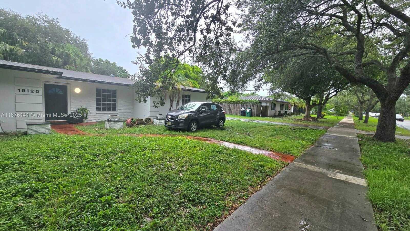 Small Image of 15120 SOUTH WEST 87TH AVE #1, Palmetto Bay Number 3