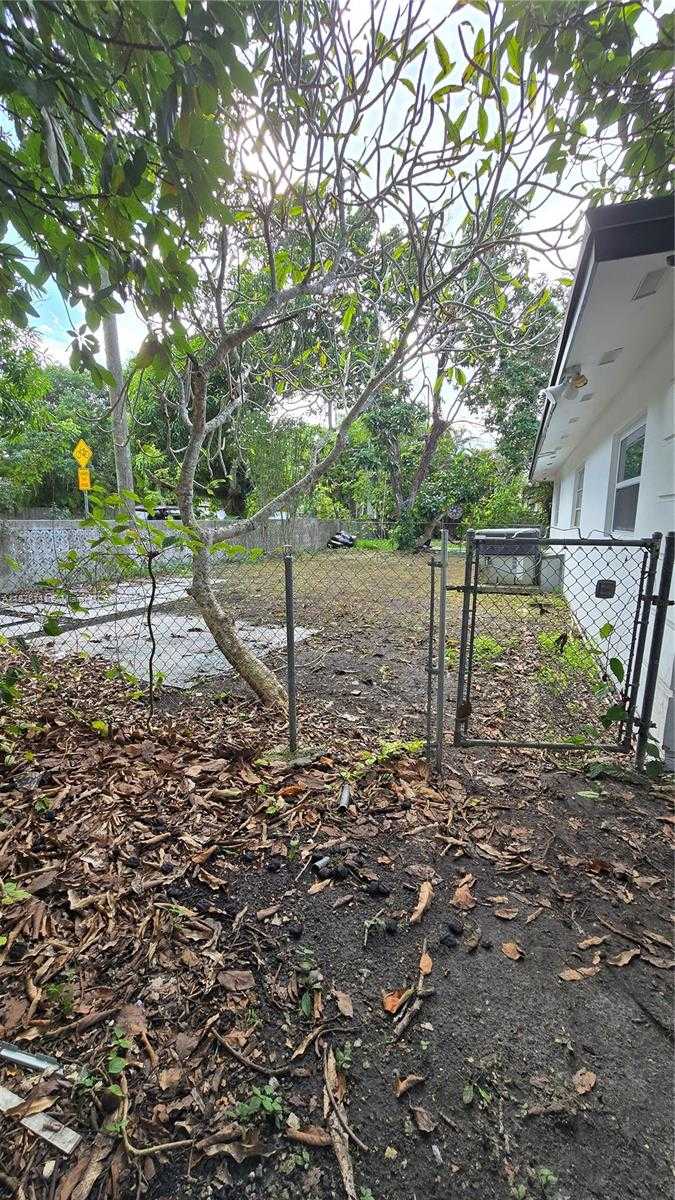 Small Image of 15120 SOUTH WEST 87TH AVE #1, Palmetto Bay Number 30