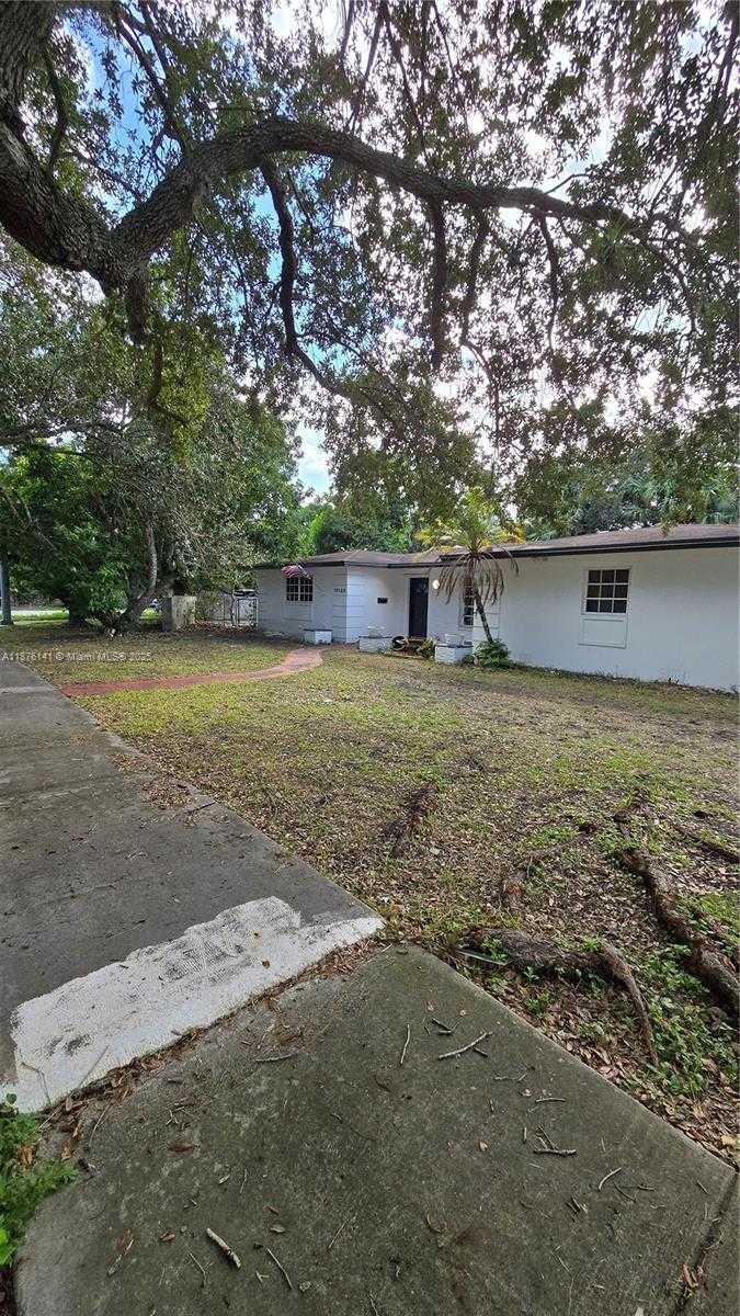 Small Image of 15120 SOUTH WEST 87TH AVE #1, Palmetto Bay Number 34