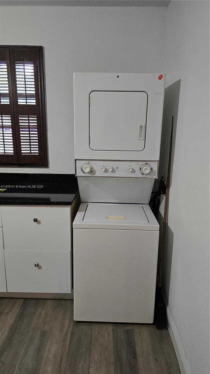 Small Image of 15120 SOUTH WEST 87TH AVE #1, Palmetto Bay Number 36