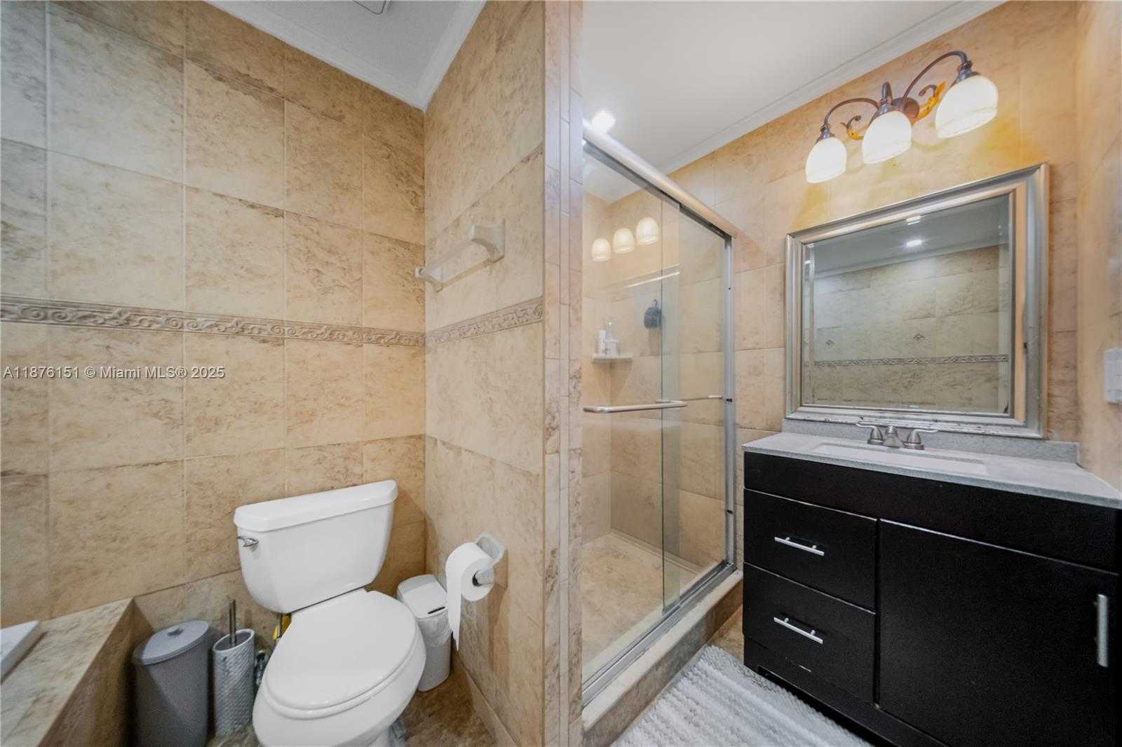Small Image of 17079 SOUTH WEST 142ND PL, Miami Number 22