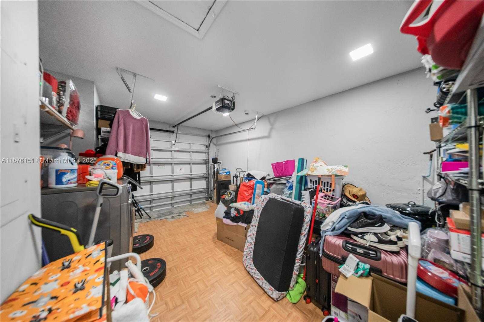 Small Image of 17079 SOUTH WEST 142ND PL, Miami Number 31