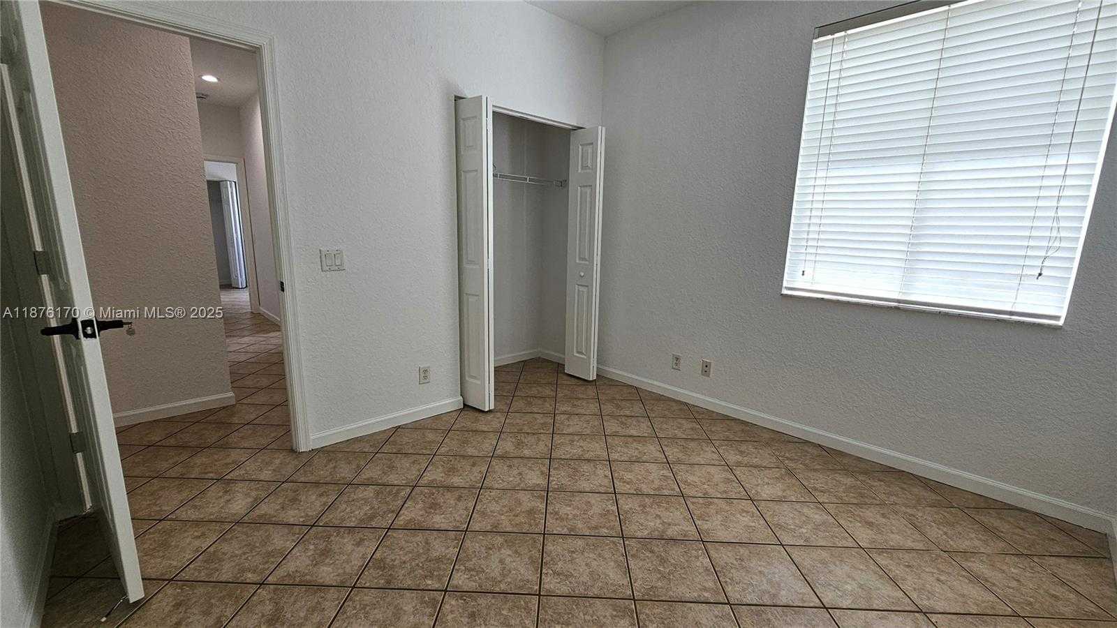 Small Image of 686 CONSERVATION DR, Weston Number 10