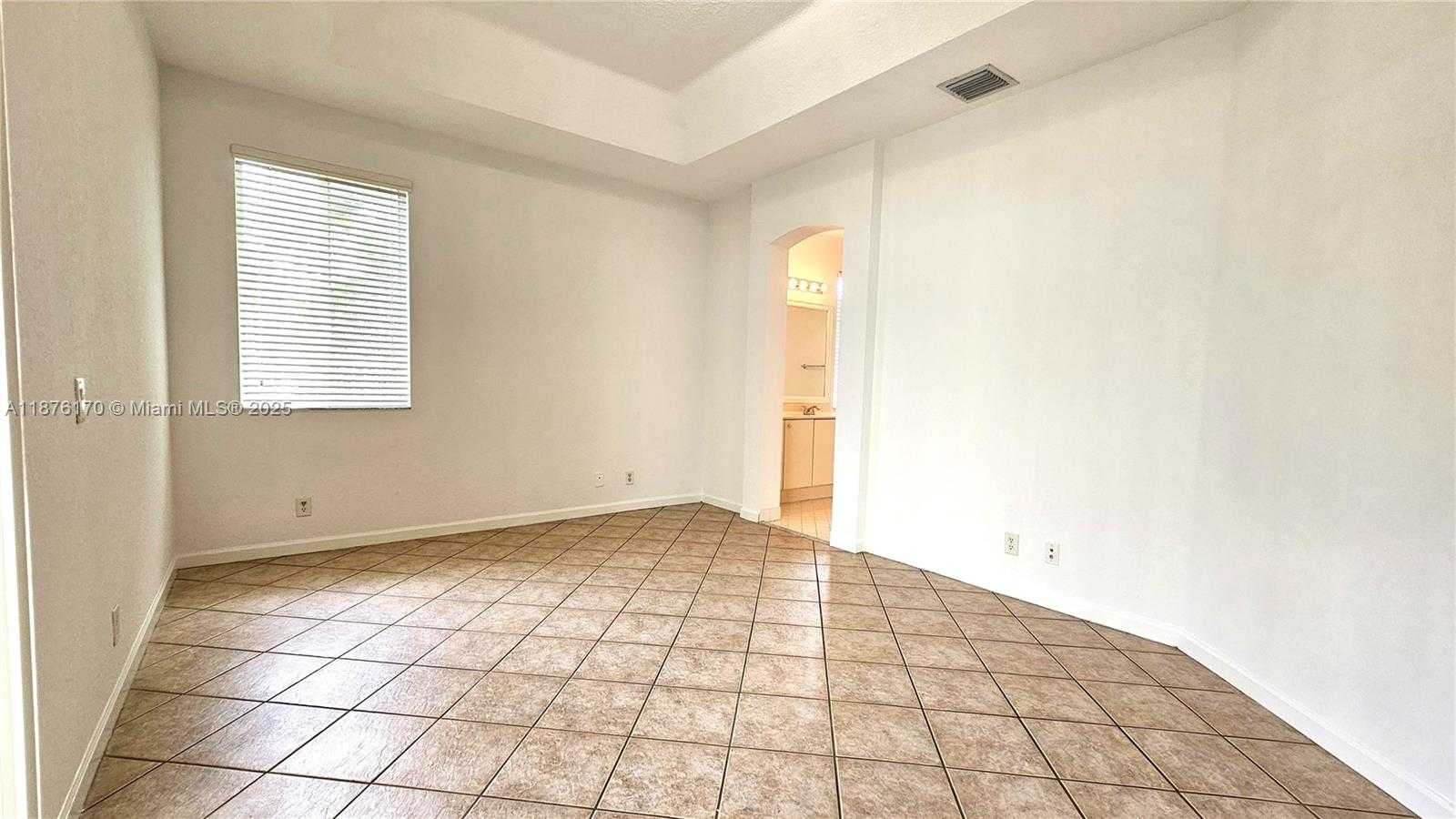 Small Image of 686 CONSERVATION DR, Weston Number 6