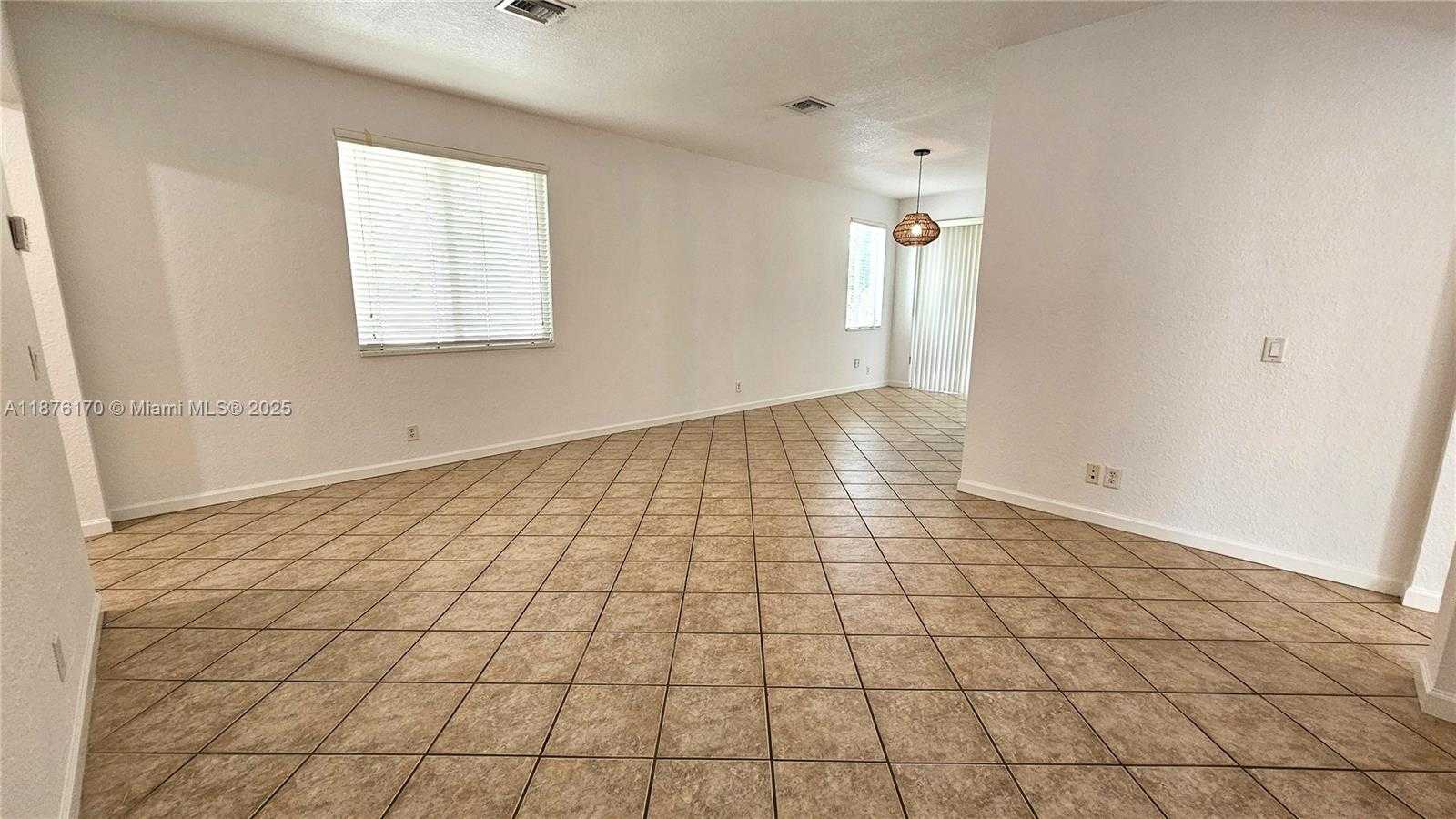 Small Image of 686 CONSERVATION DR, Weston Number 9