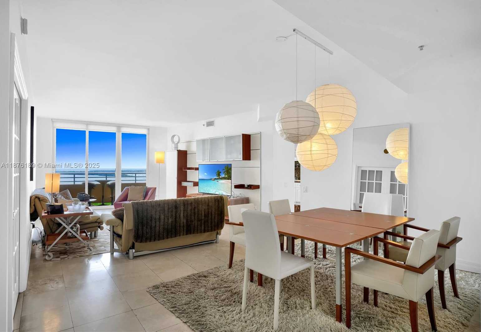 Small Image of 808 BRICKELL KEY DR #2506, Miami Number 2