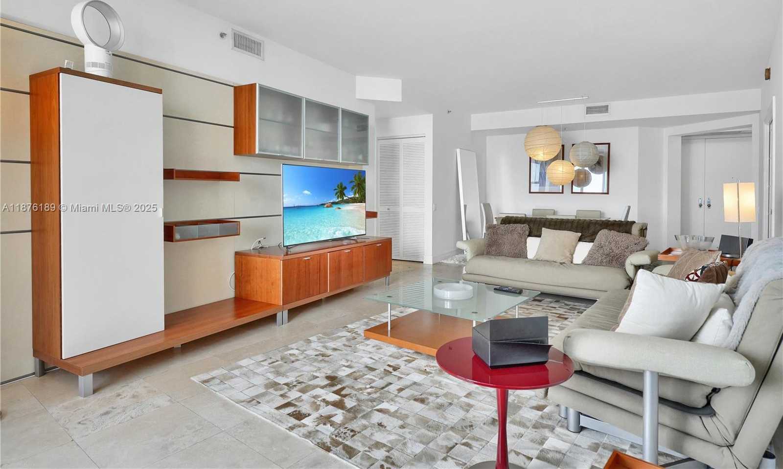 Small Image of 808 BRICKELL KEY DR #2506, Miami Number 6