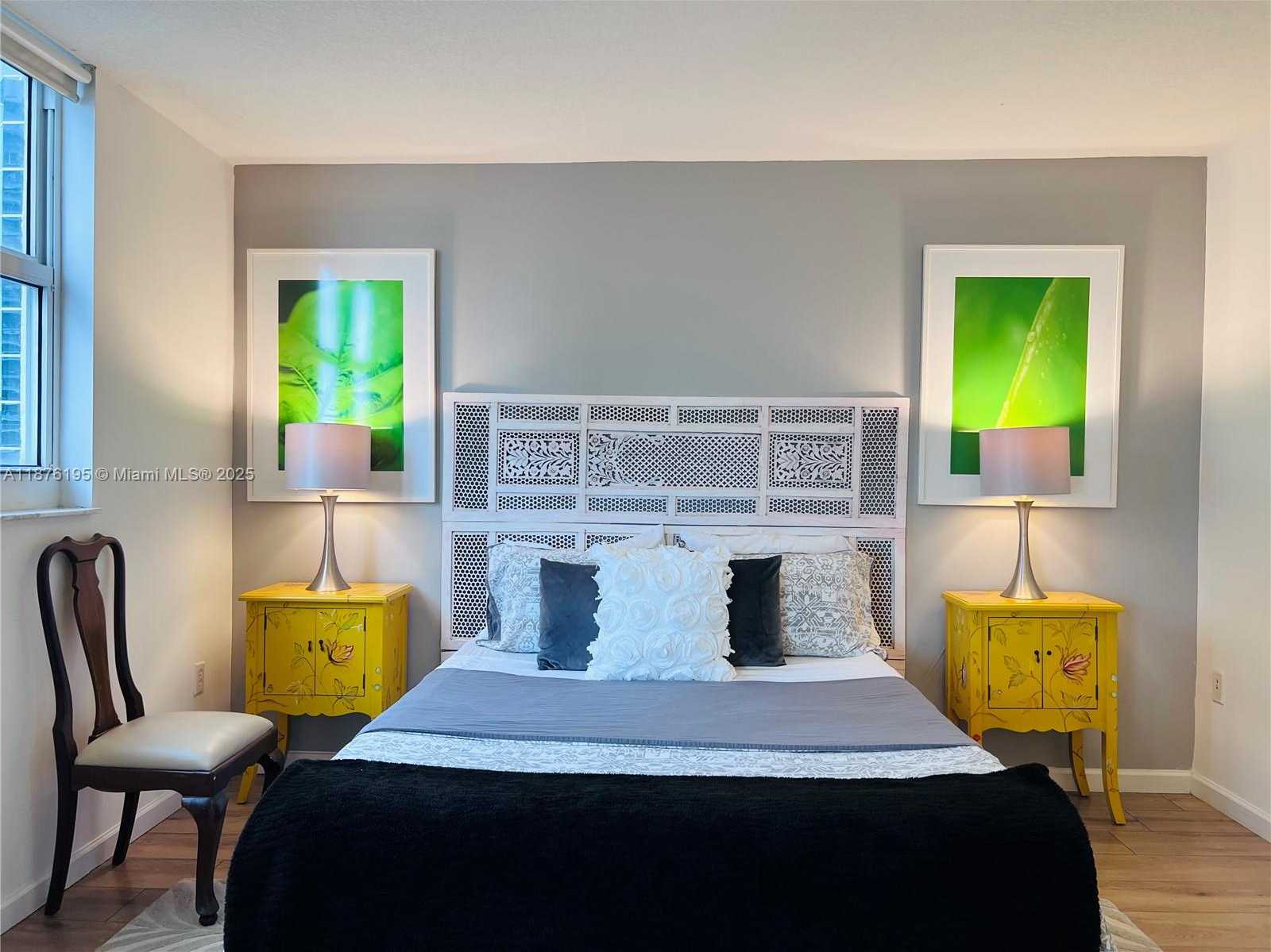 Small Image of 1200 BRICKELL BAY DR #2809, Miami Number 14