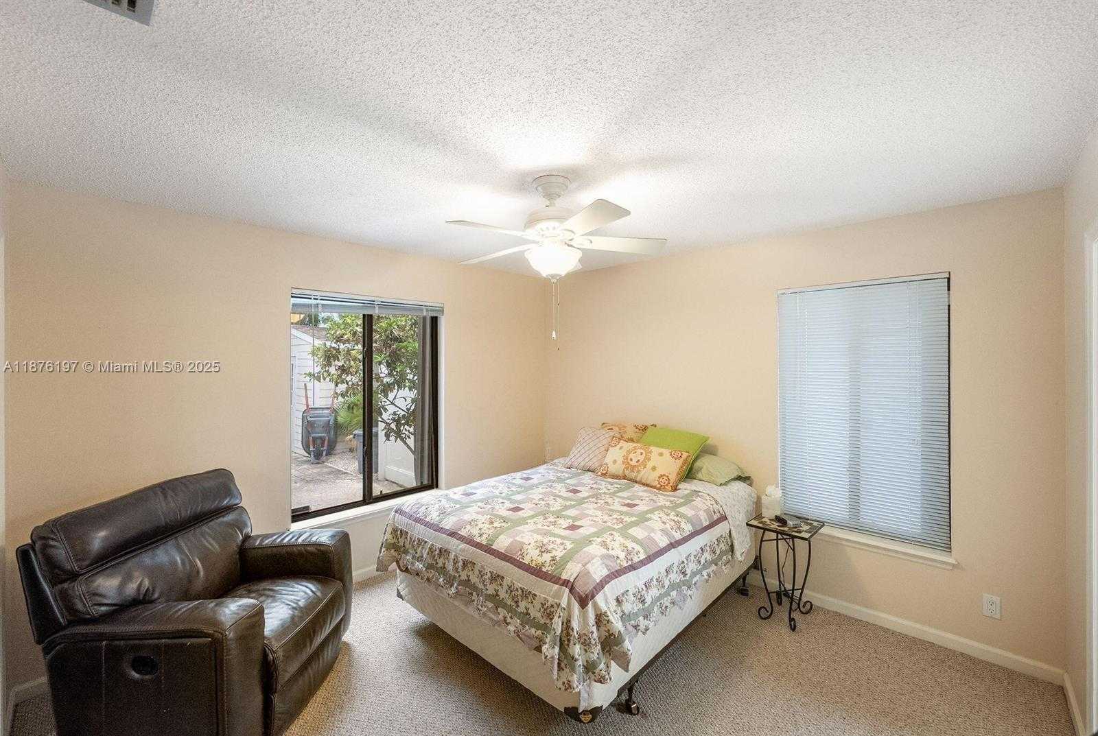 Small Image of 17982 TIDEWATER CIR, Jupiter Number 30