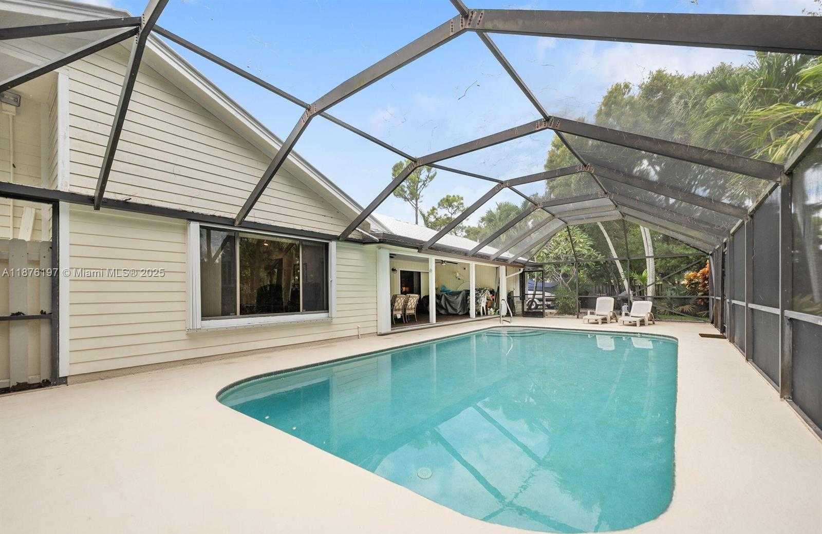 Small Image of 17982 TIDEWATER CIR, Jupiter Number 6