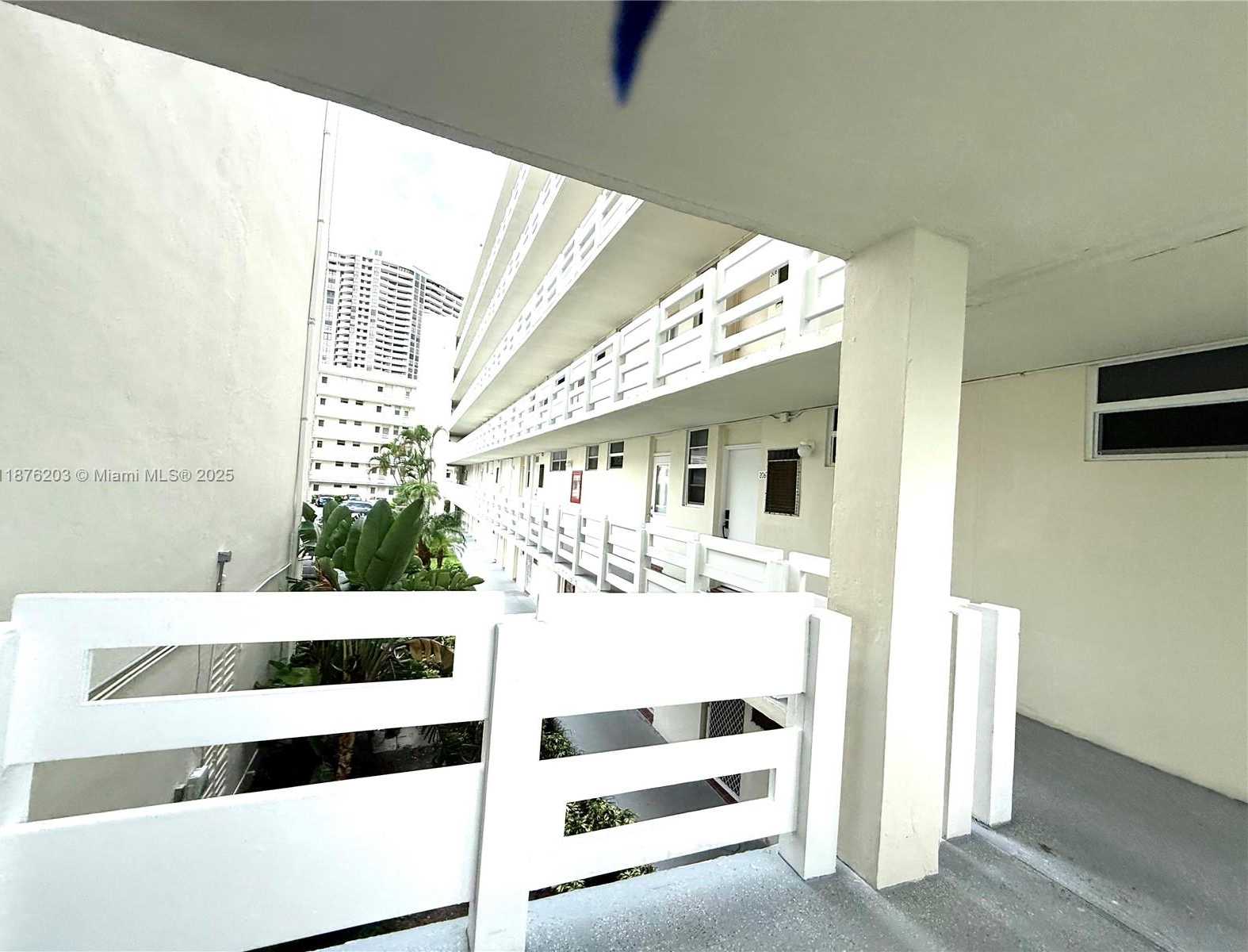 Small Image of 3020 MARCOS DR #S203, Aventura Number 12