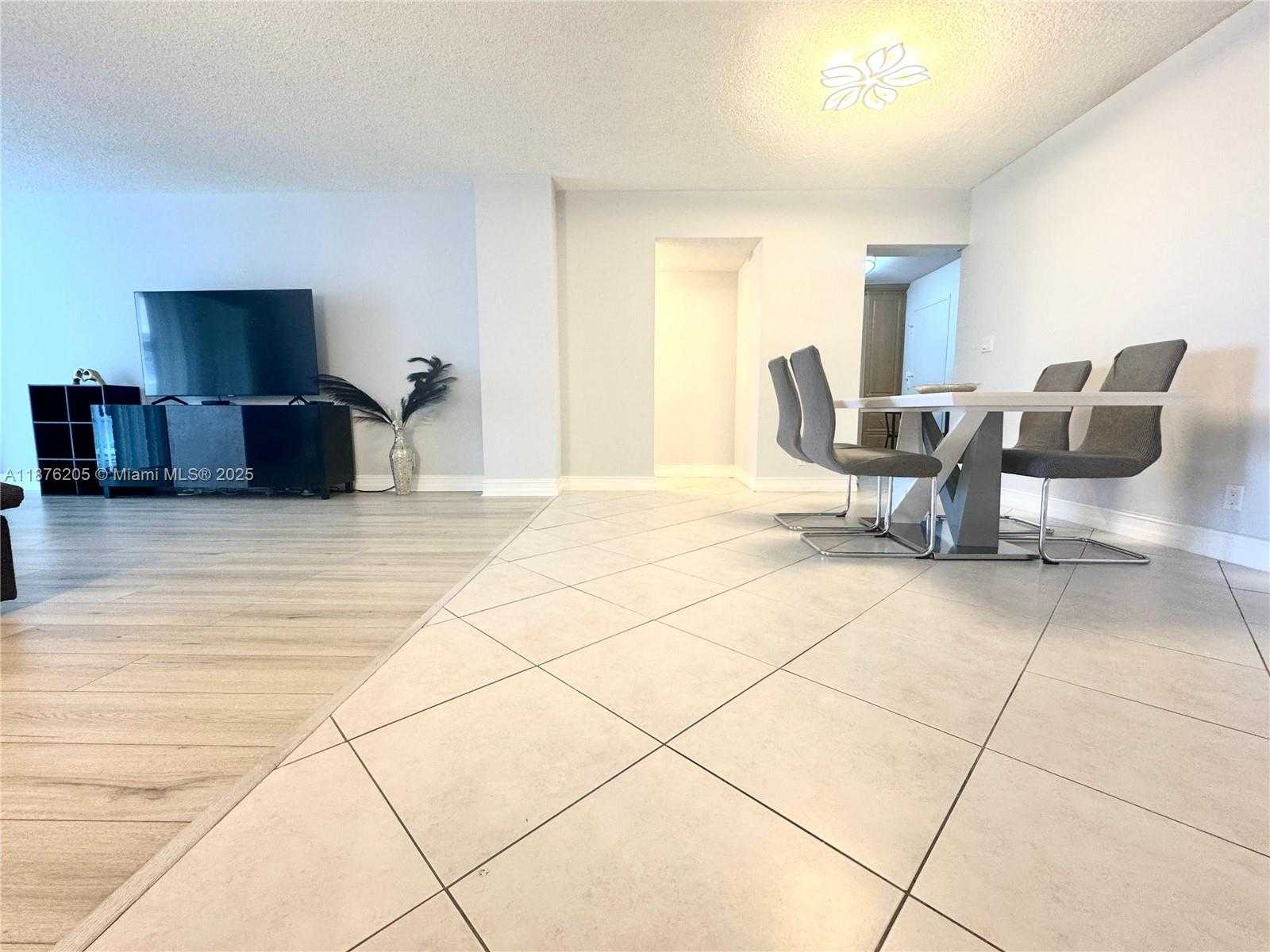 Small Image of 3800 SOUTH OCEAN DR #525, Hollywood Number 35
