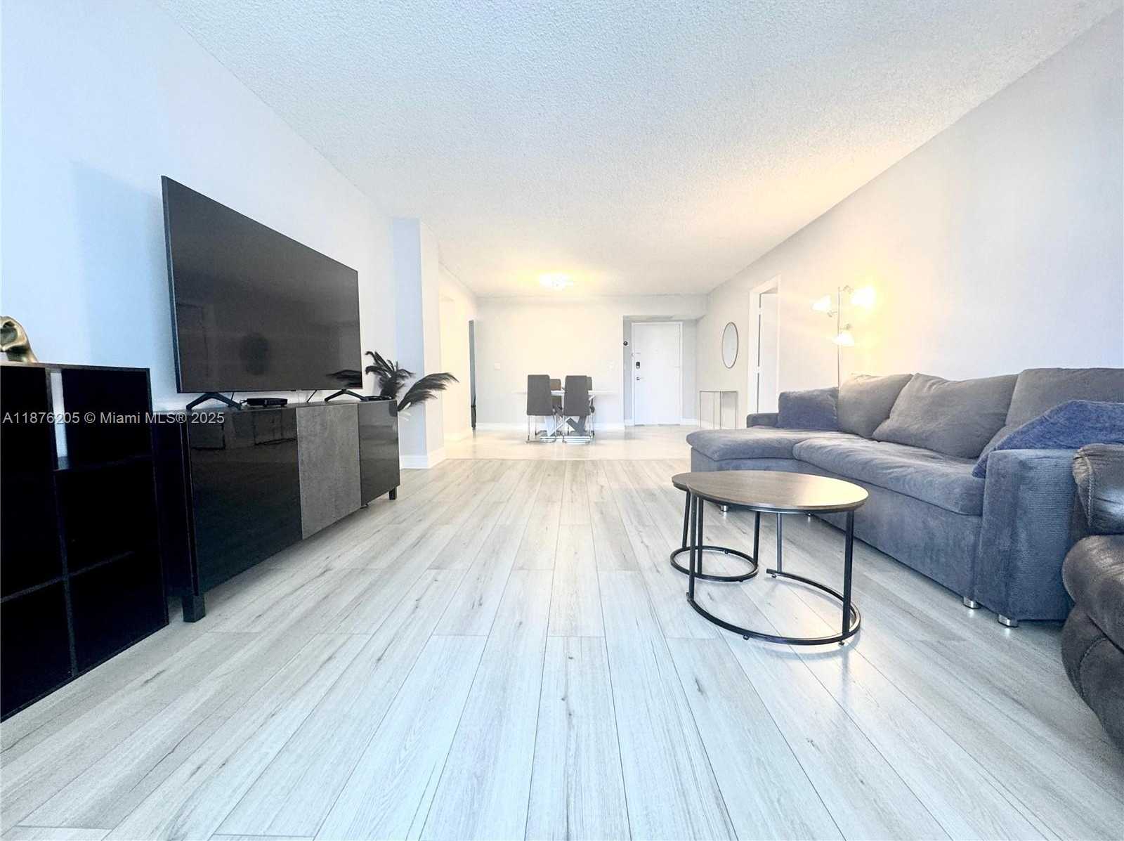 Small Image of 3800 SOUTH OCEAN DR #525, Hollywood Number 37